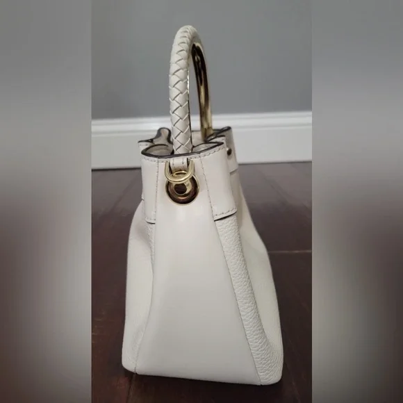 Michael Kors Small Ring Bucket-shoulder strap Light Cream with Gold Accents NWOT - Picture 3 of 11
